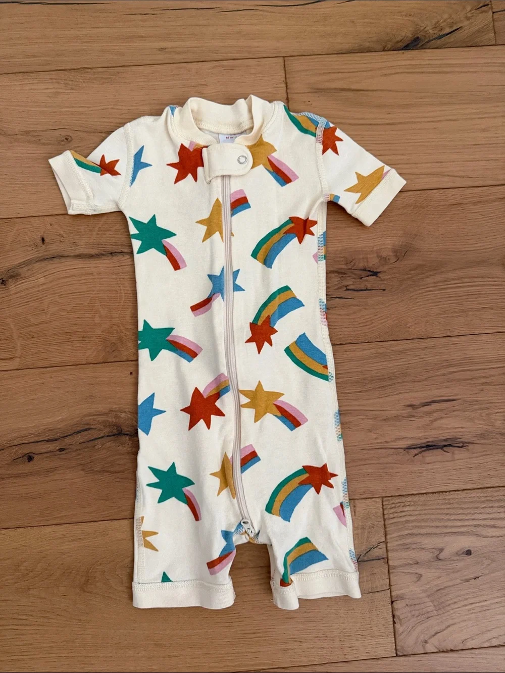 Hanna Andersson Cream Short-Sleeve Bodysuit with Colorful Stars & Rainbows